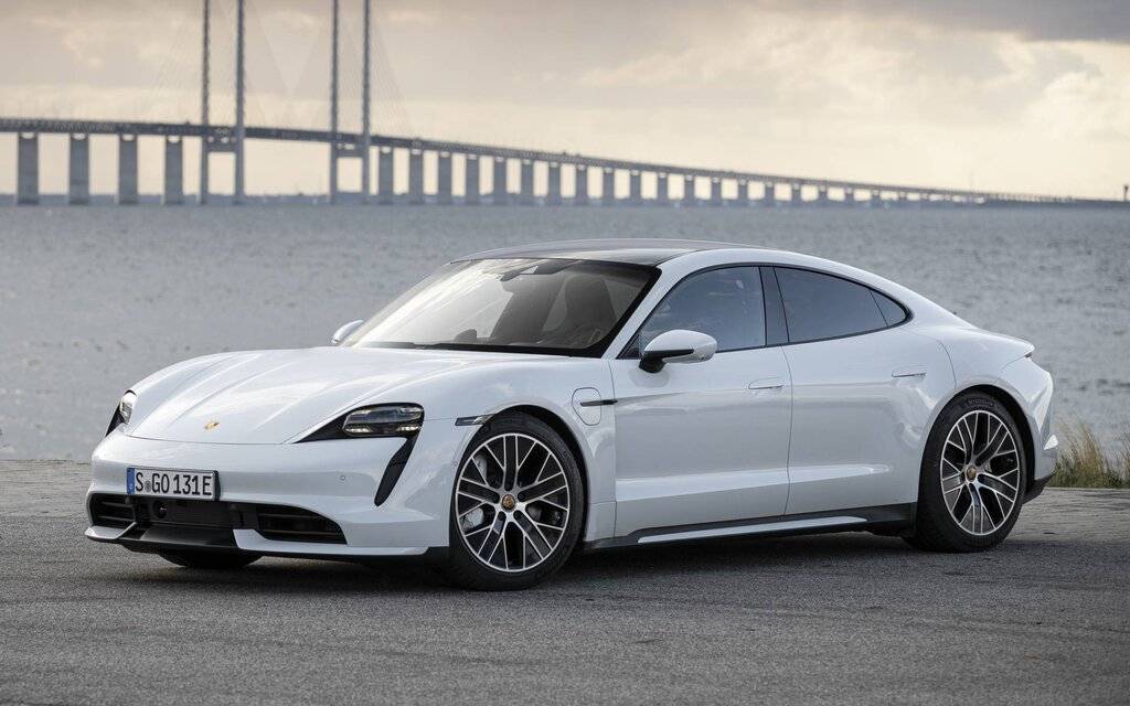 Porsche Taycan à Monaco