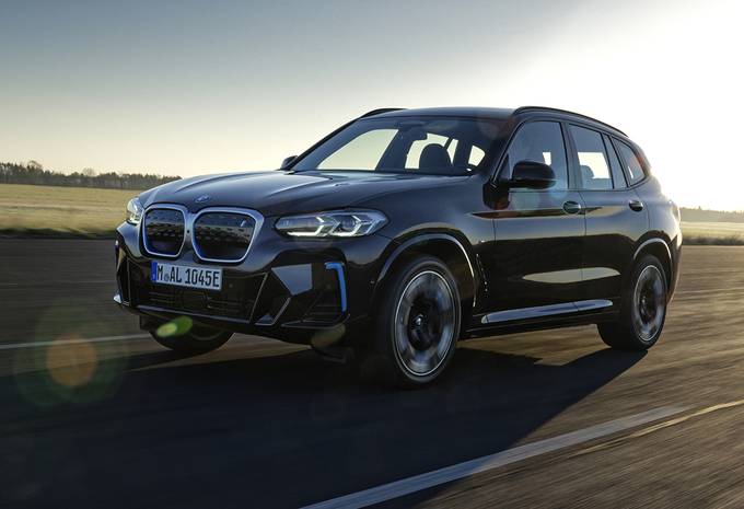BMW iX3