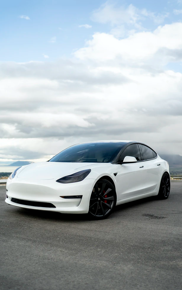 Devis Assurance auto Tesla Model  3 : Bénéficiez d'une assurance au meilleur prix.