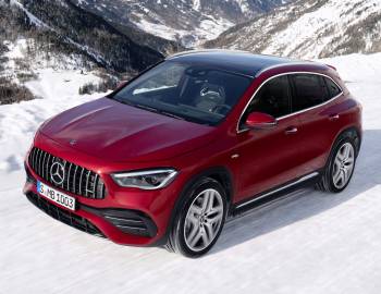 Mercedes AMG GLA35
